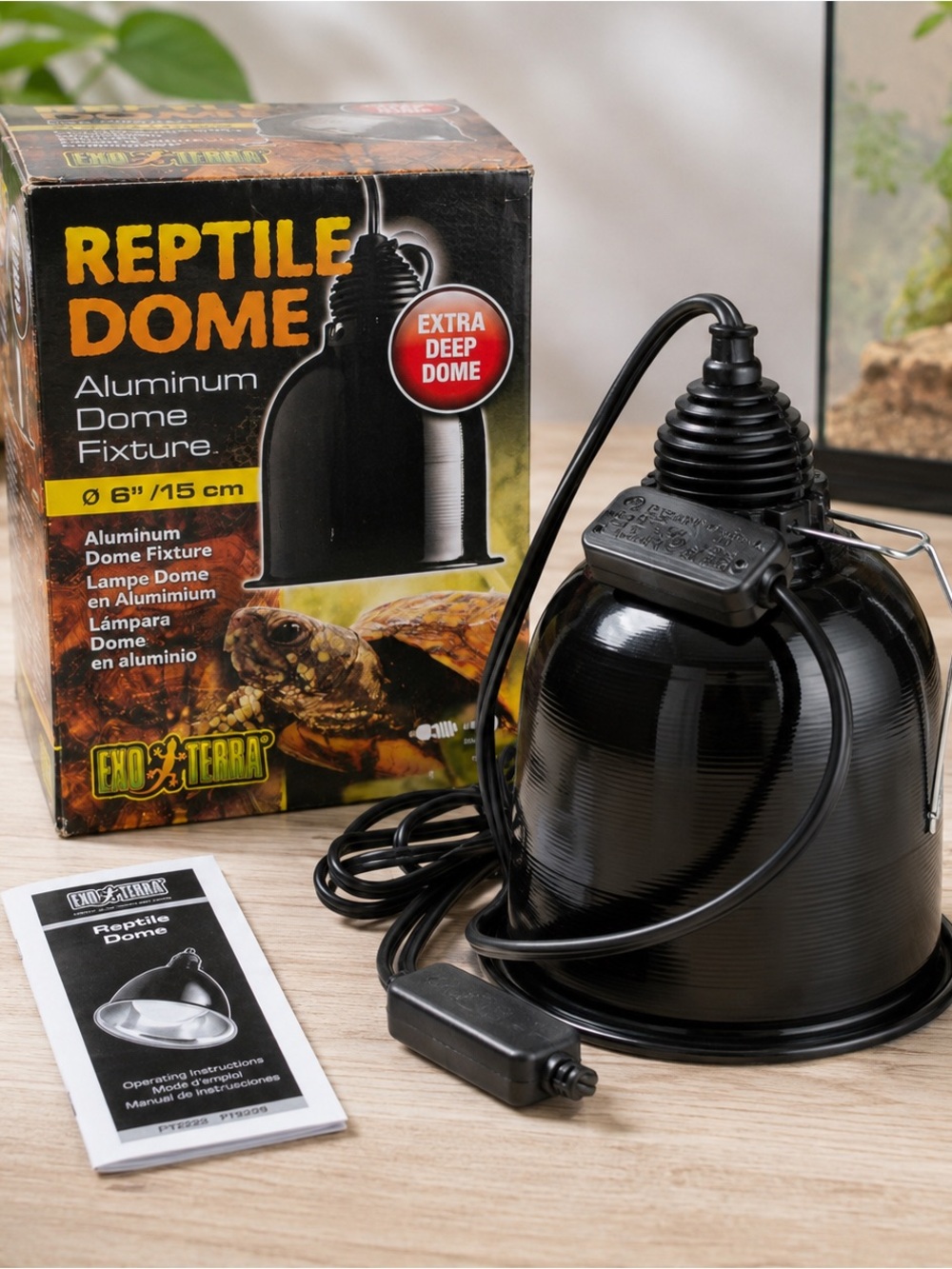 Exo Terra Reptile Dome 6” Aluminum Heat Lamp Fixture Extra Deep 75W
